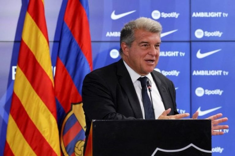 لابورتا يعلن تصالحه مع جيل مارين.. هل أصبح ريال مدريد الخصم الوحيد لبرشلونة؟